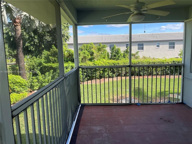 balcony with ceiling fan