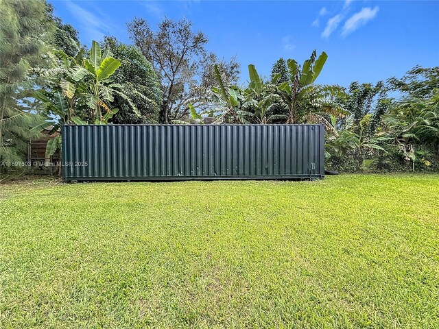 5210 SW 186th Ave, Southwest Ranches, FL 33332 - view of grassy yard