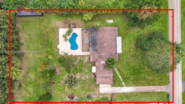 5210 SW 186th Ave, Southwest Ranches, FL 33332 - aerial view of property's location featuring property boundaries highlighted and a pool