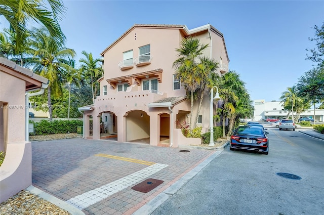 view of mediterranean / spanish house