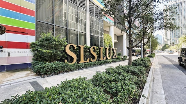801 S Miami Ave Unit 3205/04, Miami, FL 33130 - view of community sign
