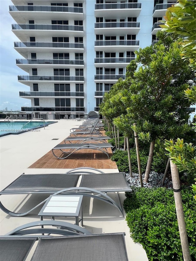 view of swimming pool