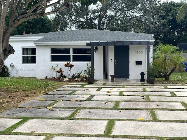 view of front of home