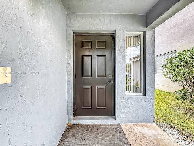 view of entrance to property