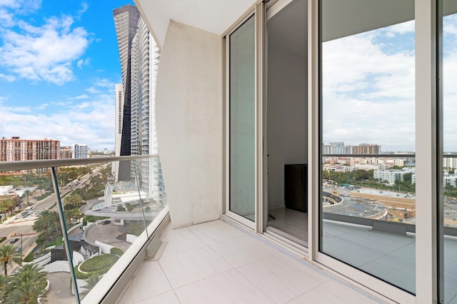 16901 Collins Ave Unit 1402, Sunny Isles Beach, FL 33160 - balcony with a view of city