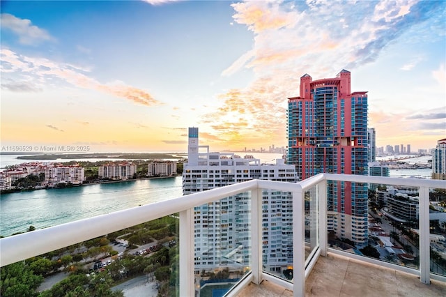 50 S Pointe Dr Unit 2703, Miami Beach, FL 33139 - photo 4