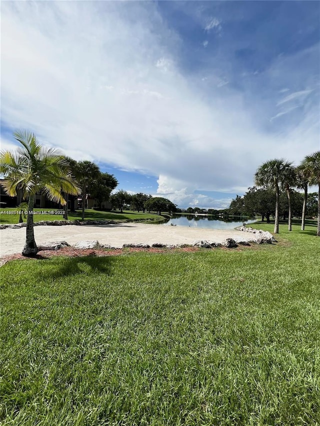 view of yard with a water view