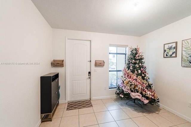 view of tiled entryway