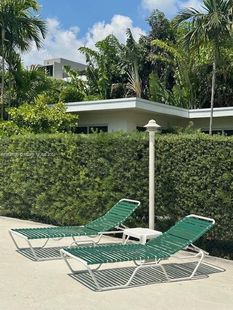 1065 98th St Unit 2, Bay Harbor Islands, FL 33154 - view of property's community