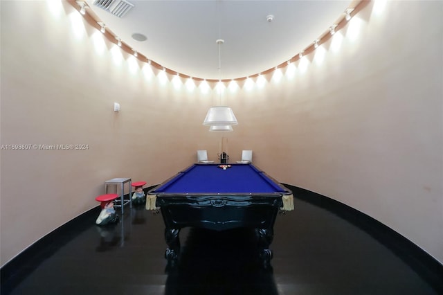 playroom with pool table