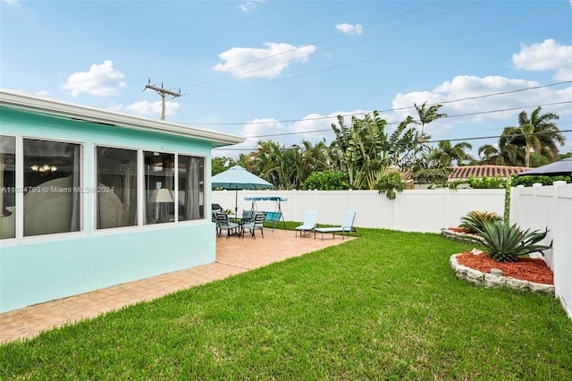 view of yard with a patio