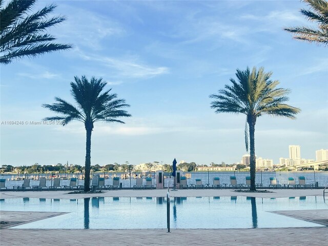 view of swimming pool