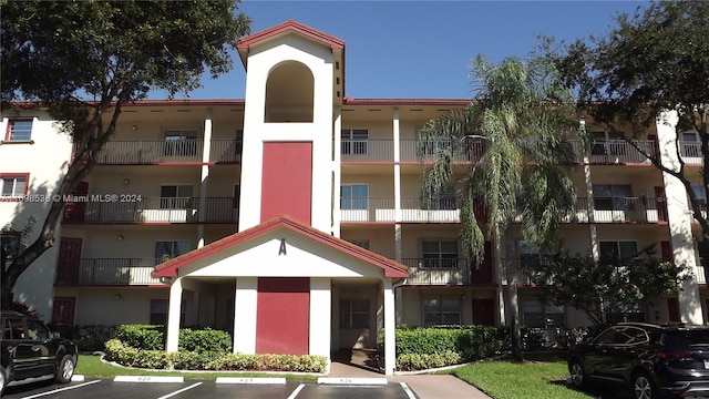 view of building exterior