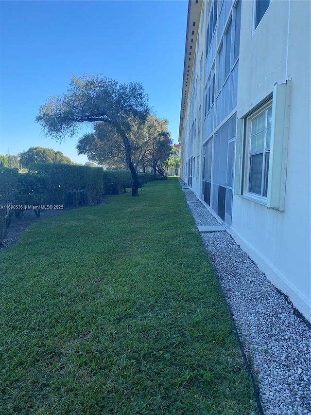 901 SW 128th Ter Unit 103A, Pembroke Pines, FL 33027 - view of green lawn