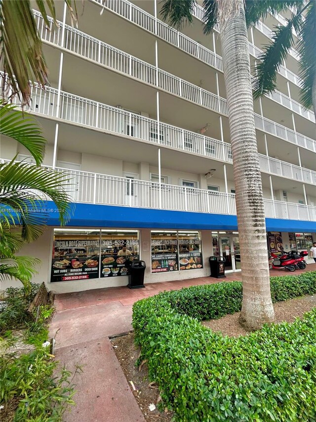 1300 Lincoln Rd Unit F206, Miami Beach, FL 33139 - photo 4