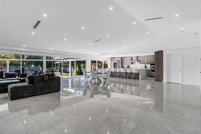 10 SW 124th Ave, Miami, FL 33184 - common area featuring vaulted ceiling