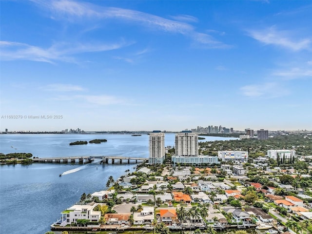 bird's eye view featuring a water view