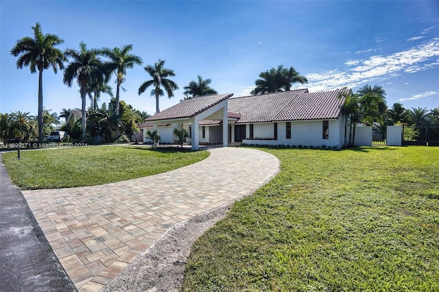 view of front of house with a front yard