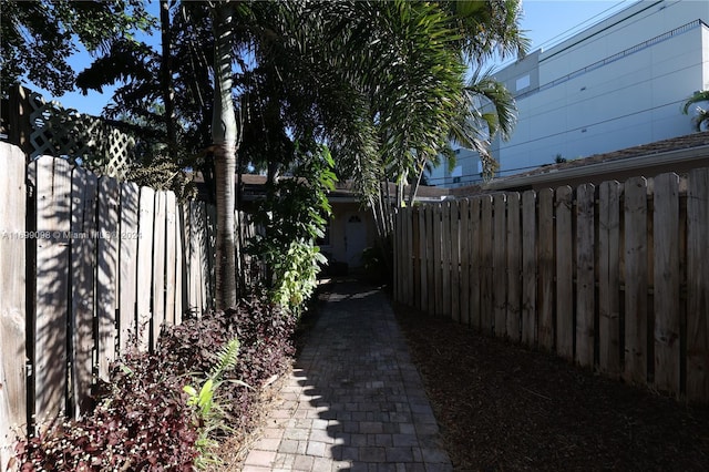 1330 Holly Heights Dr Unit 3, Fort Lauderdale, FL 33304 - photo 31