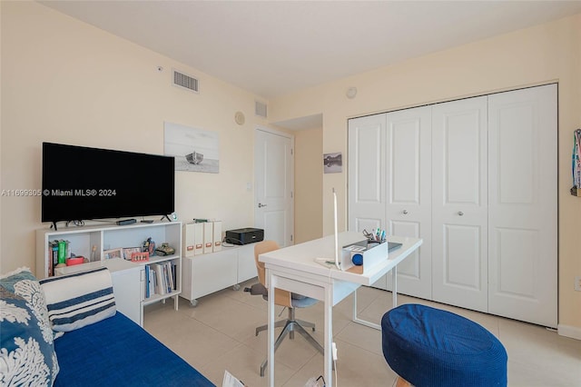 600 W Las Olas Blvd Unit 509S, Fort Lauderdale, FL 33312 - home office featuring light tile patterned flooring