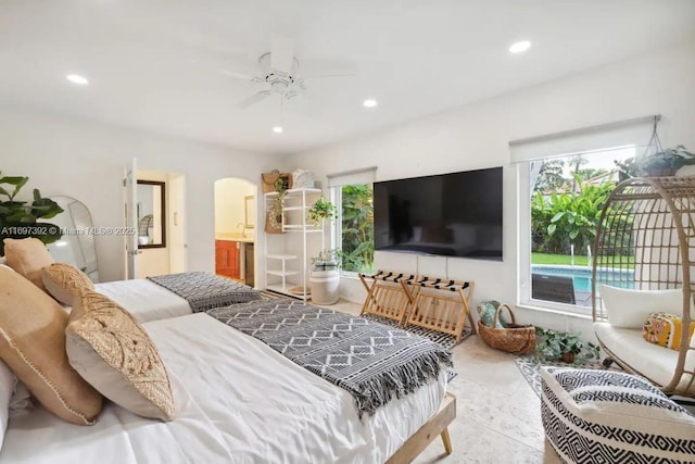 bedroom with ceiling fan