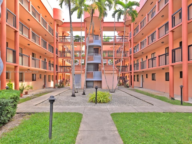 5390 W 21st Ct Unit 312, Hialeah, FL 33016 - view of apartment building / complex
