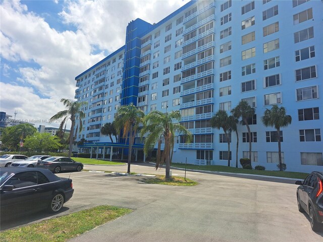 view of building exterior