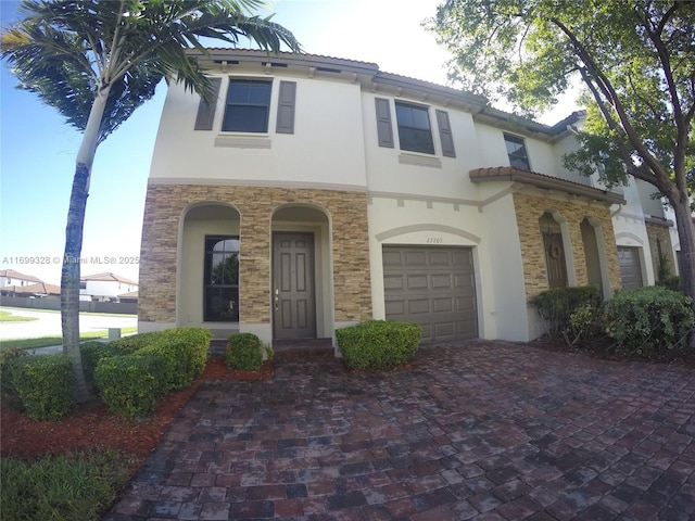 view of front of house with a garage