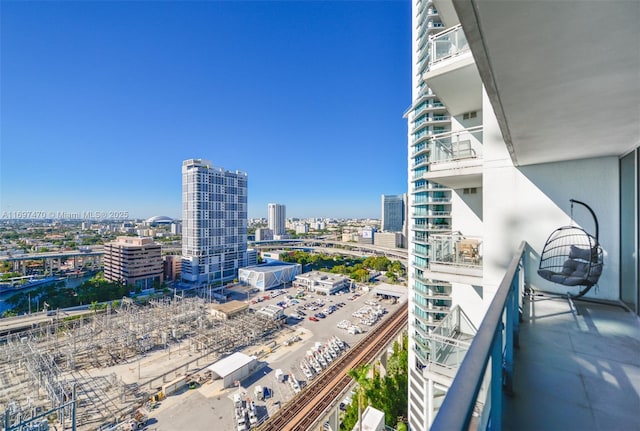 balcony featuring a city view