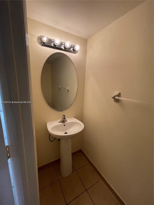 bathroom featuring tile patterned floors