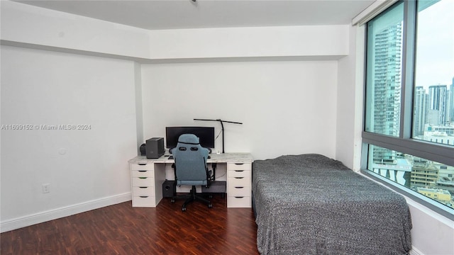 350 S Miami Ave Unit 2905, Miami, FL 33130 - bedroom with wood finished floors and an office area