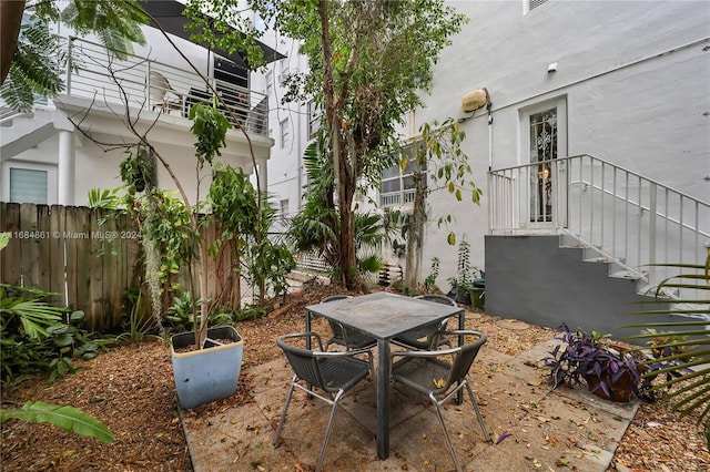 420 15th St Unit 105, Miami Beach, FL 33139 - view of patio with outdoor dining space