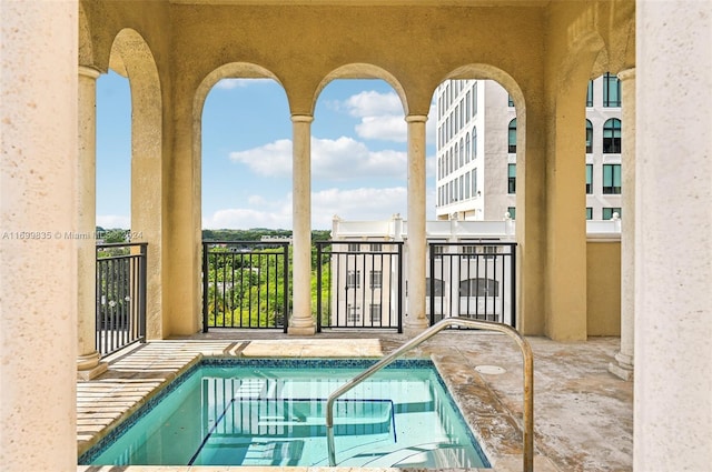 view of swimming pool