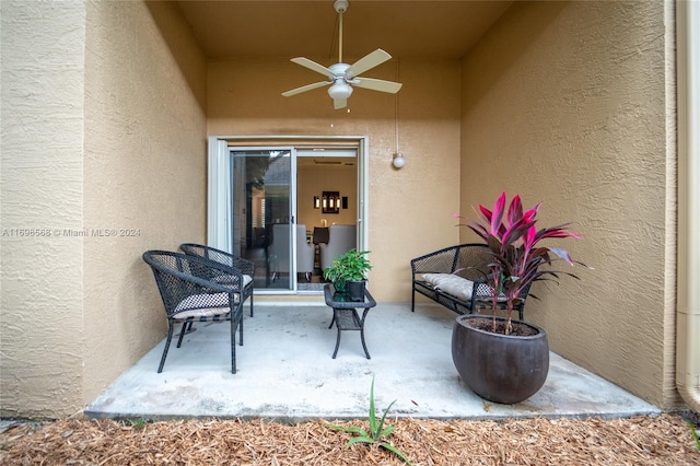 view of patio with ceiling fan