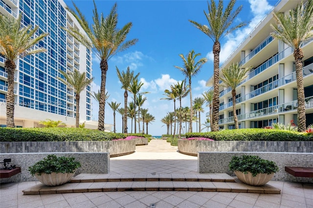 6799 Collins Ave Unit 1704, Miami Beach, FL 33141 - view of community