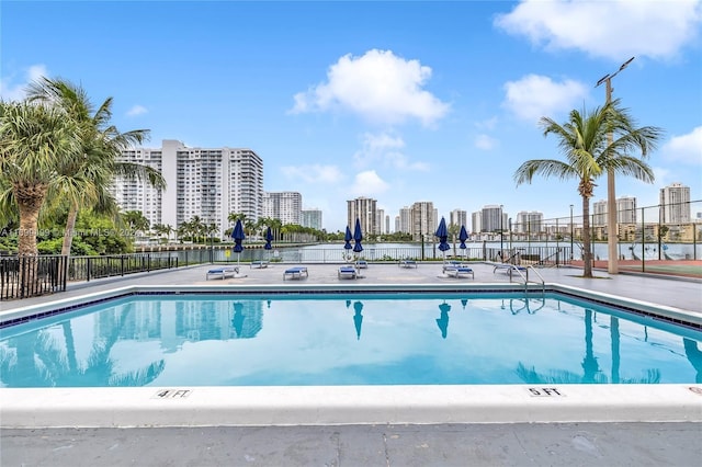 2750 NE 183rd St Unit 1210, Aventura, FL 33160 - community pool with a view of skyline