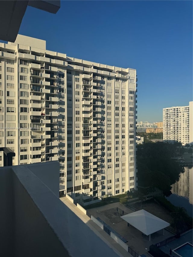 2750 NE 183rd St Unit 1210, Aventura, FL 33160 - view of apartment building / complex featuring a city view