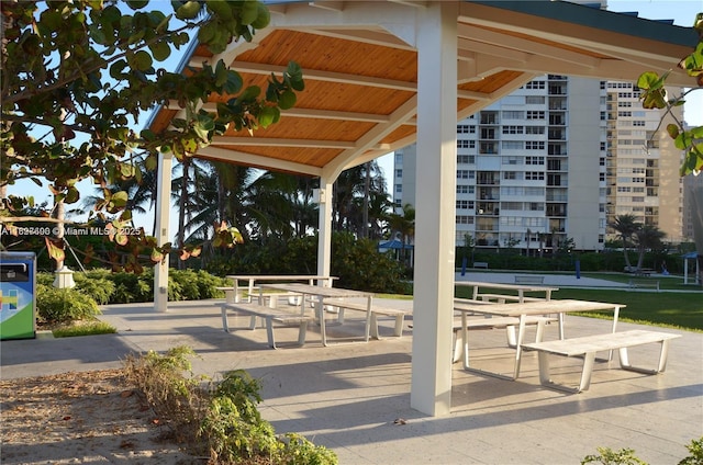 800 Parkview Dr Unit 708, Hallandale Beach, FL 33009 - photo 27