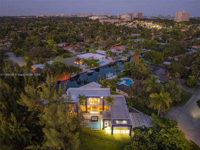 view of aerial view at dusk