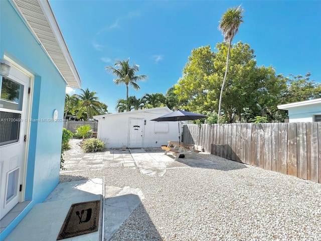 view of yard with a patio