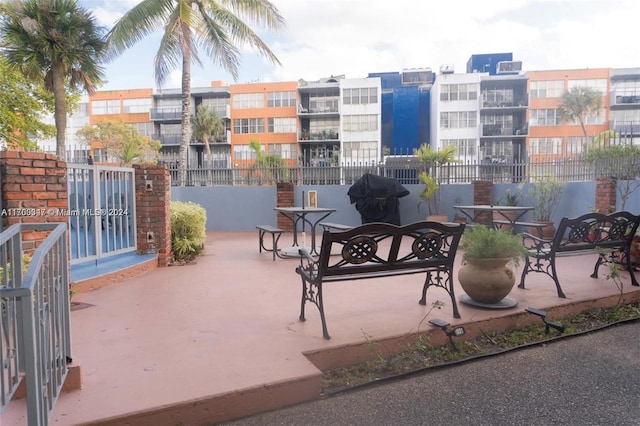 16850 S Glades Dr Unit 3C, North Miami Beach, FL 33162 - view of patio