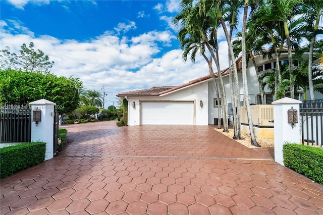 view of front of house featuring a garage