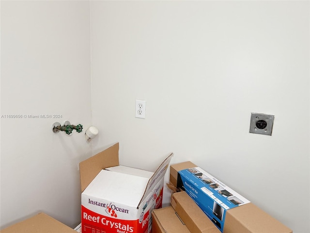 1428 SW 20th St, Miami, FL 33145 - washroom with electric dryer hookup