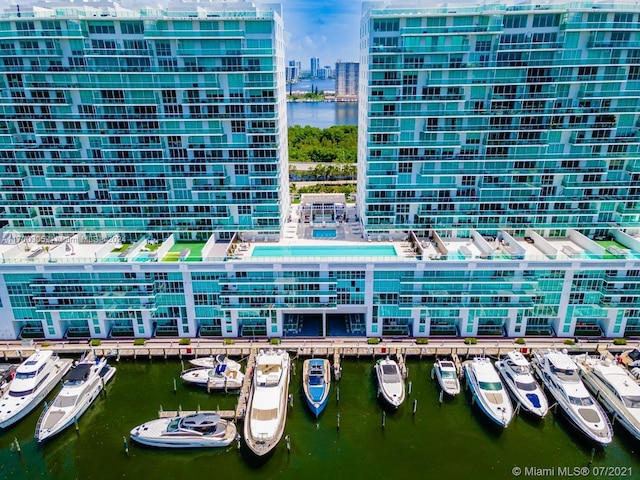 Listing photo 2 for 400 Sunny Isles Blvd Unit Ul-7, Sunny Isles Beach FL 33160