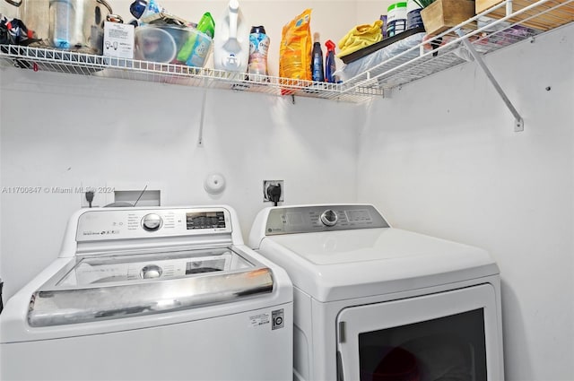 1226 SW 46th Ave, Deerfield Beach, FL 33442 - washroom with washing machine and dryer