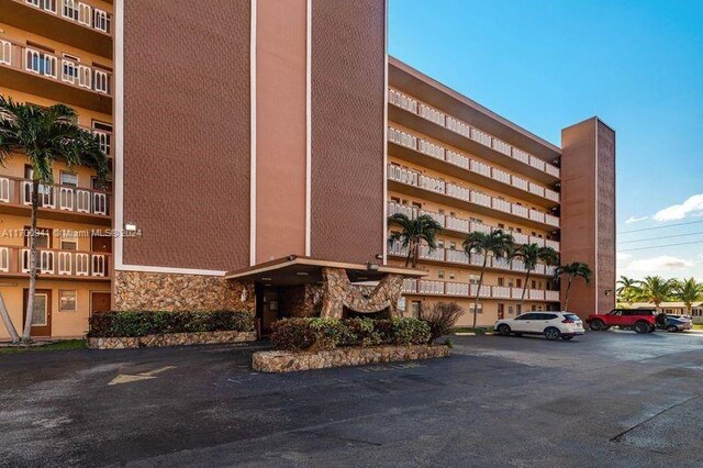 500 NE 12th Ave Unit 605, Hallandale Beach, FL 33009 - photo 22