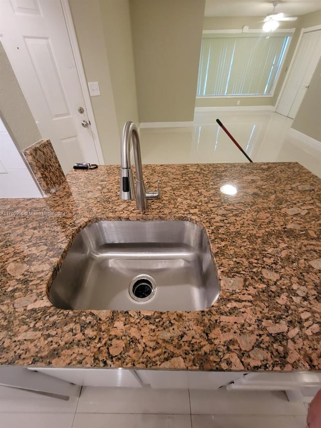 details with ceiling fan and sink