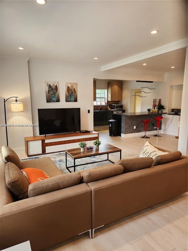 13751 NE 1st Ave, Miami, FL 33161 - living room with recessed lighting