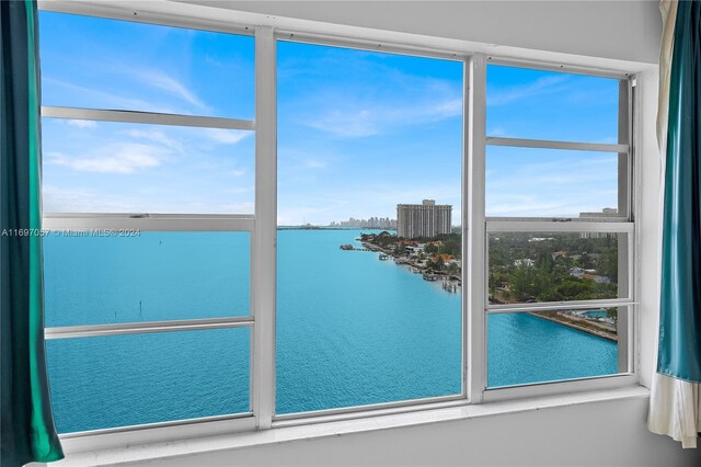 11111 Biscayne Blvd Unit 12F, Miami, FL 33181 - water view