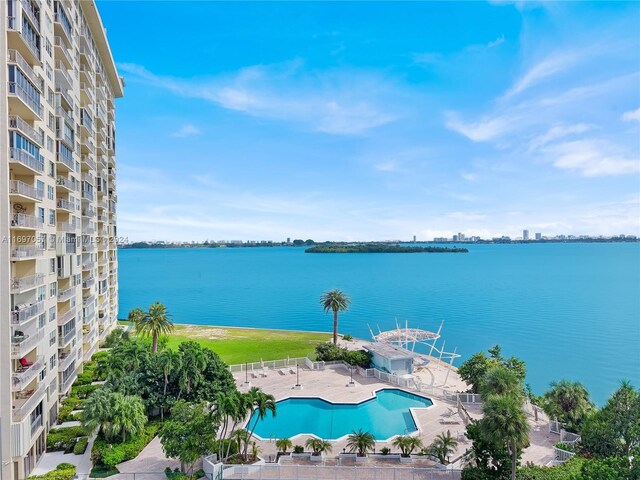 11111 Biscayne Blvd Unit 12F, Miami, FL 33181 - water view
